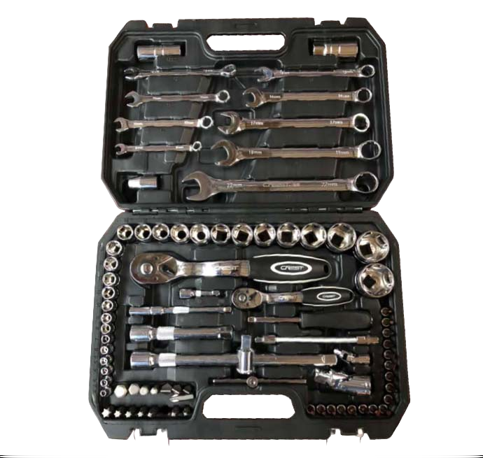 Socket Set 82 Piece in case